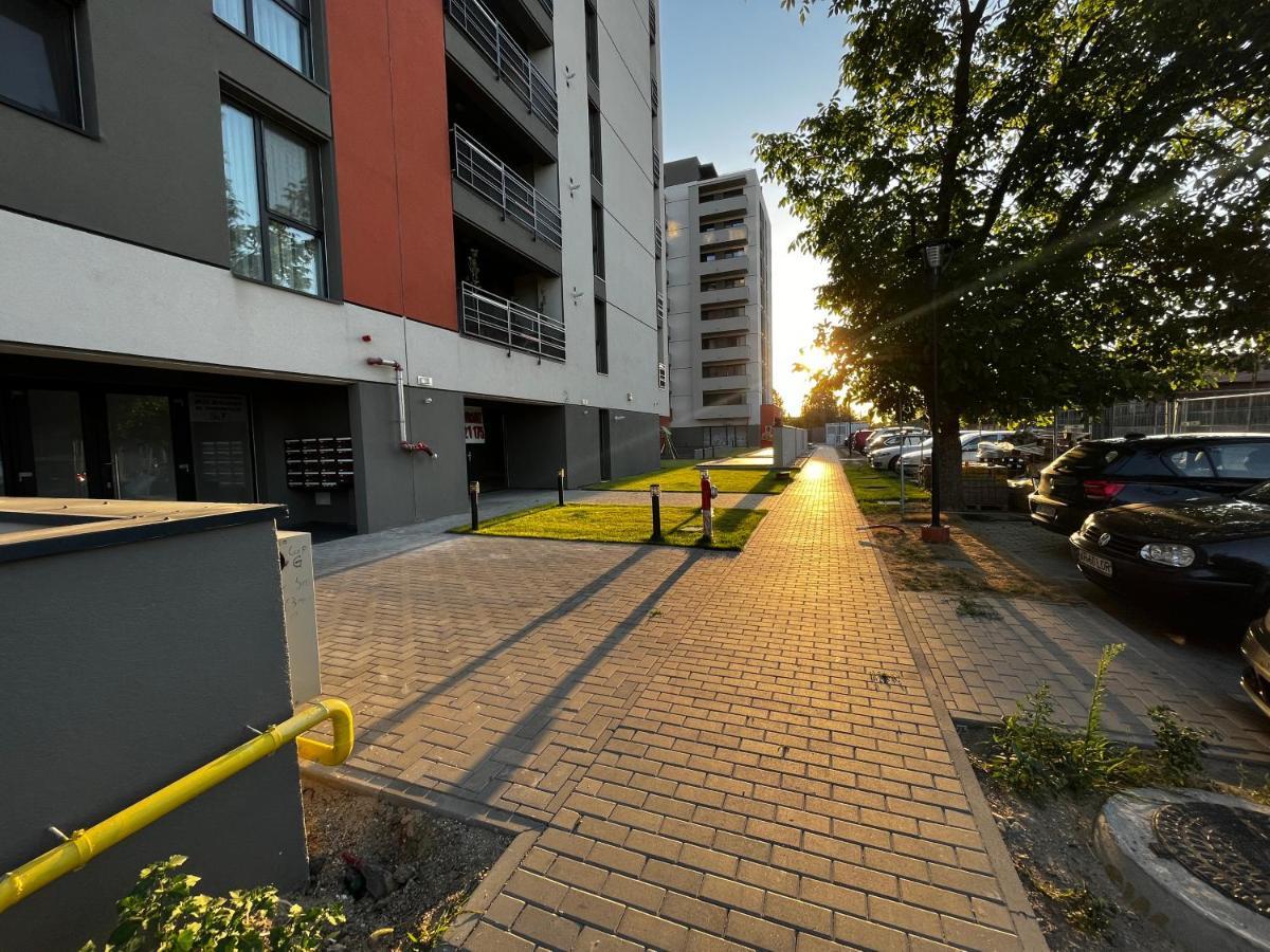 Ferienwohnung Apartament Modern Cu O Camera Timişoara Exterior foto