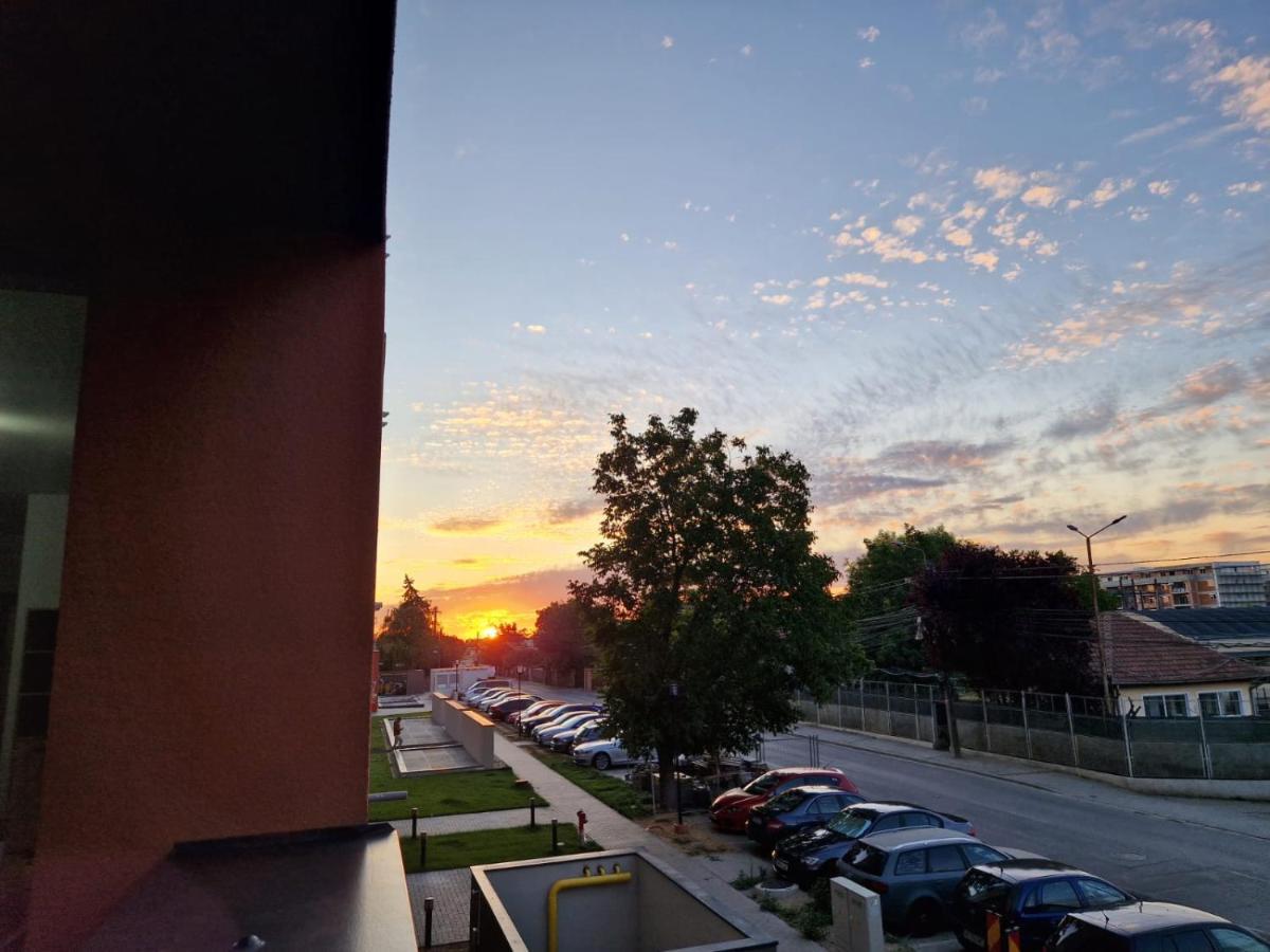 Ferienwohnung Apartament Modern Cu O Camera Timişoara Exterior foto